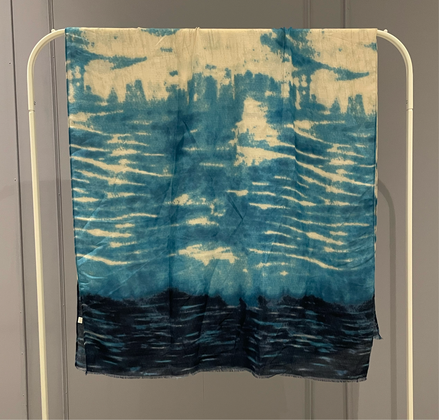 Tie Dye Ombré Printed Hijab Blue